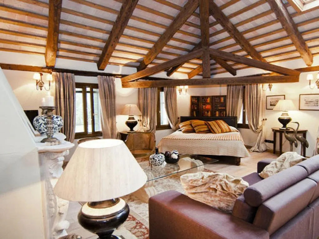 Venice Country Apartments Mira