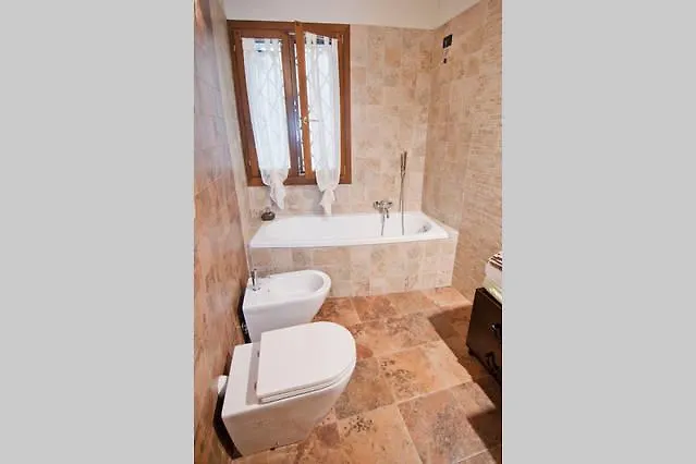 Venice Country Apartments Mira