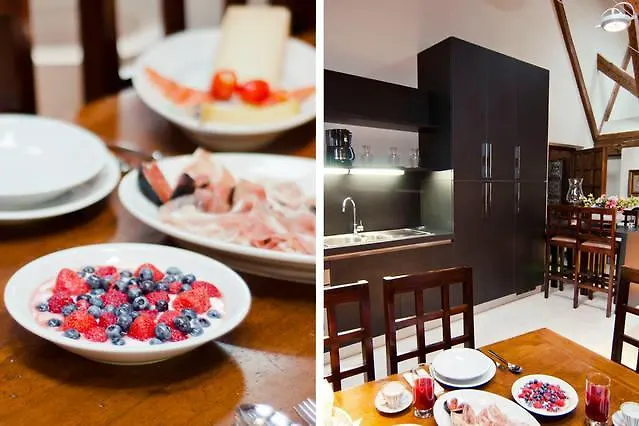 Venice Country Apartments Mira