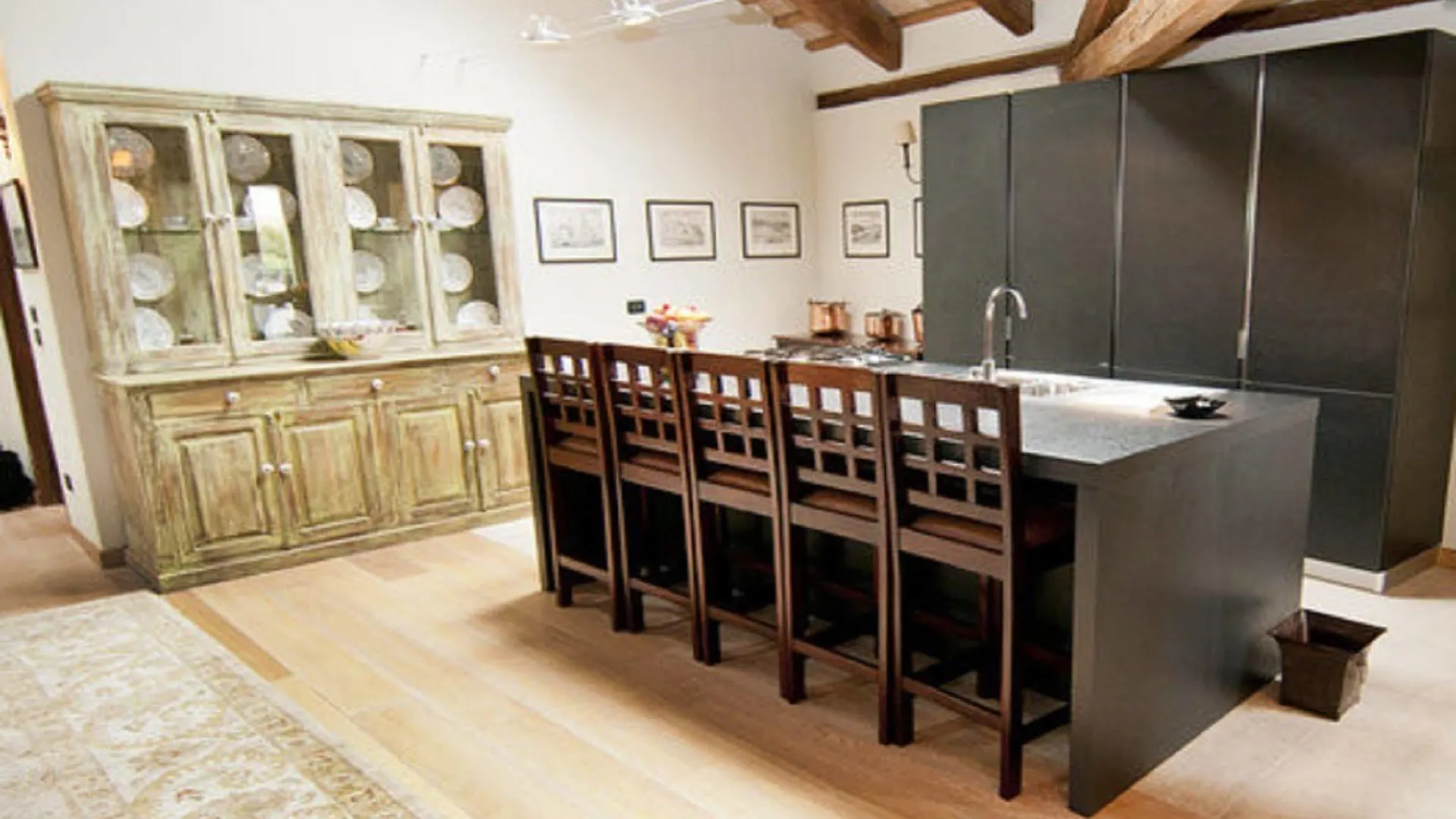 Venice Country Apartments Mira