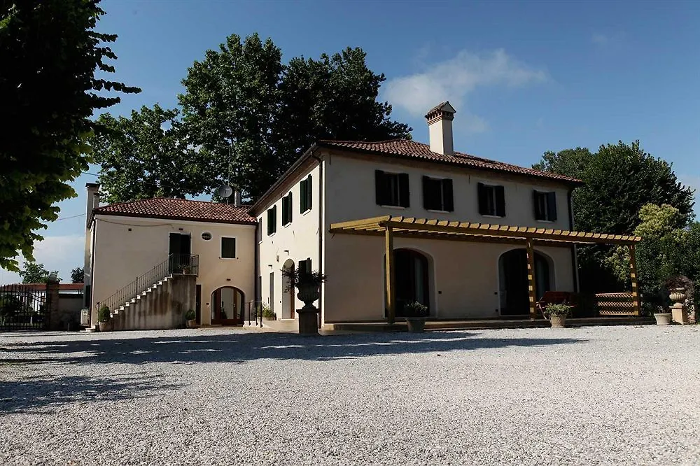 Venice Country Apartments Mira